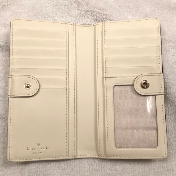 ✨KATE SPADE GOLD WALLET✨ - Picture 5 of 8
